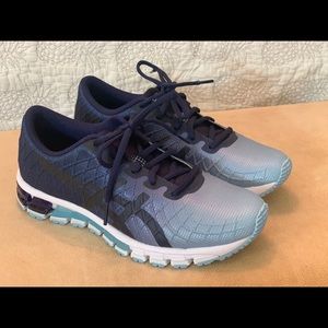 ASICS Gel Quantum Running Shoes